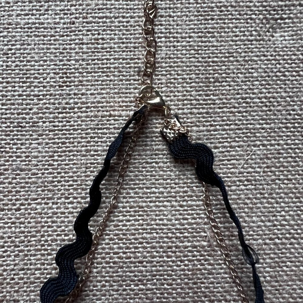 Layered black cord gold tone chain spike dagger choker collar necklace - Picture 3 of 4